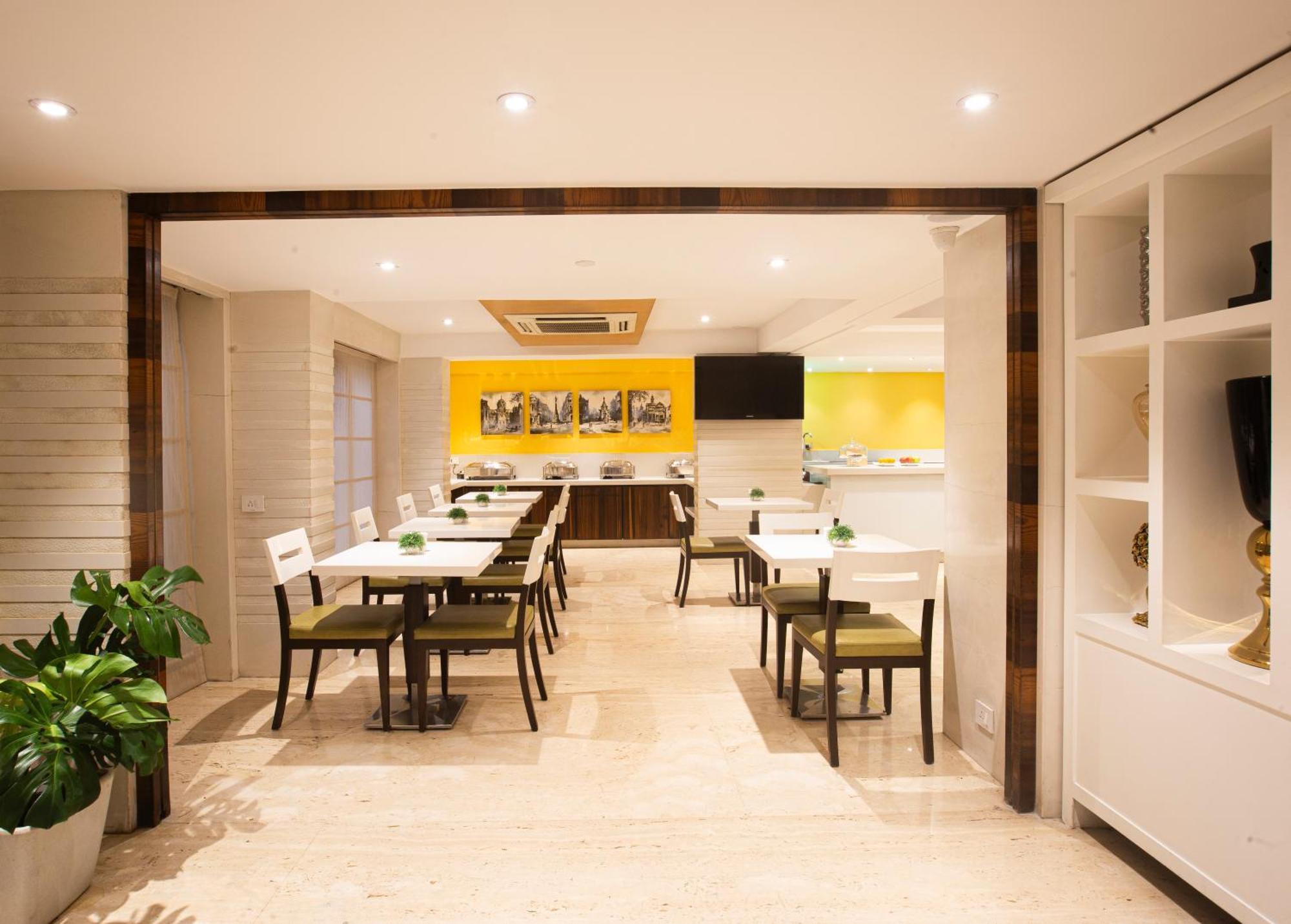 Hotel Bawa Continental — Fotos 1